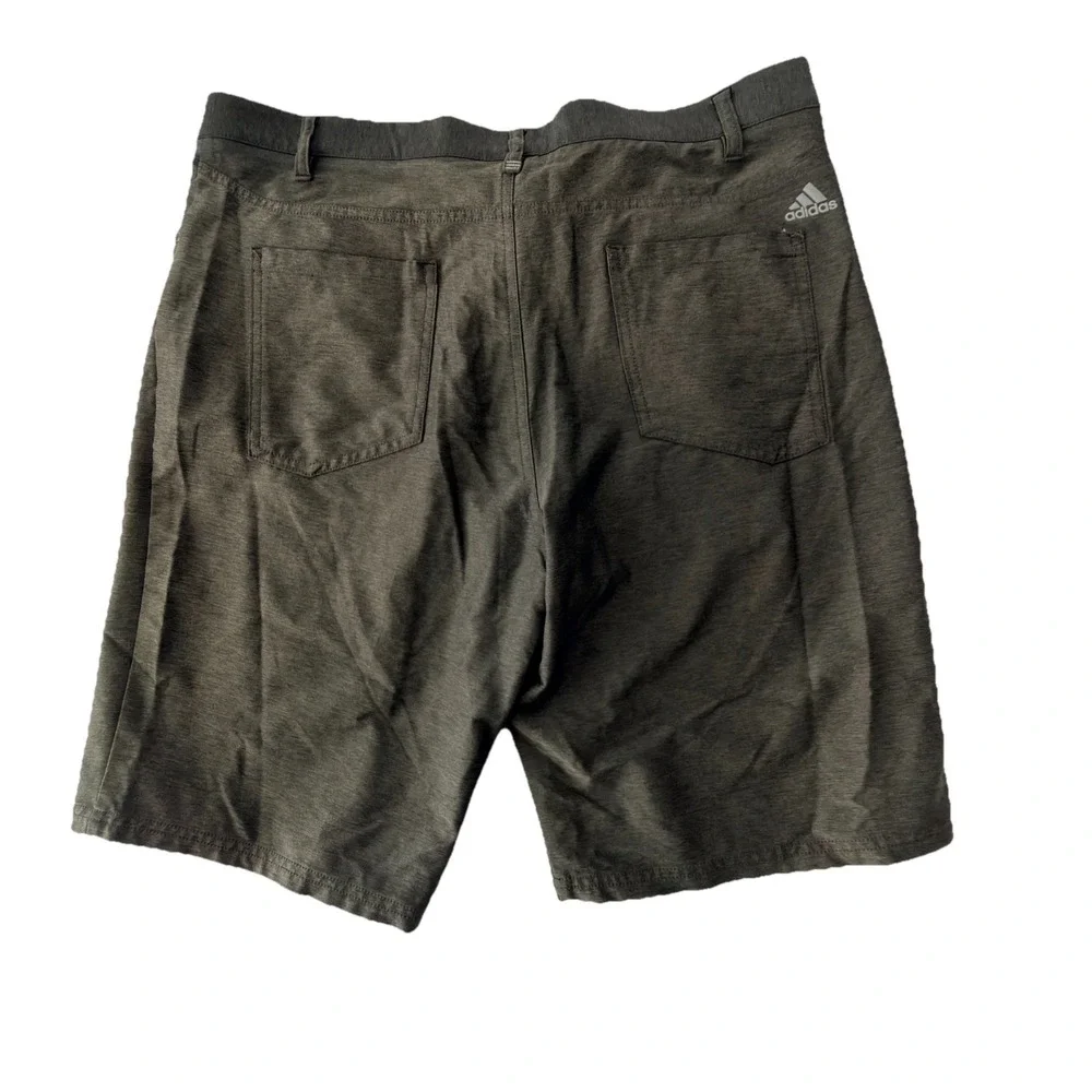 Adidas Men's Flat Front Golf Shorts Performance Stretch Gray Size 36
